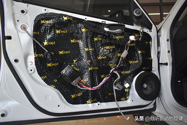十一代思域改音响做隔音,十代本田思域汽车喇叭音响改装
