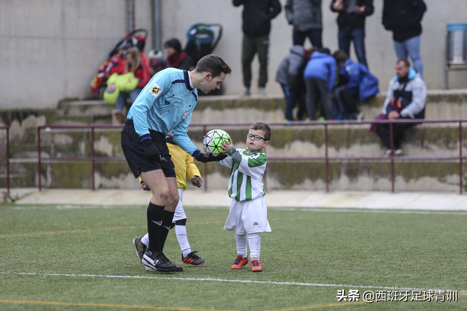 西班牙足球青训结构介绍,西班牙足球青训教案