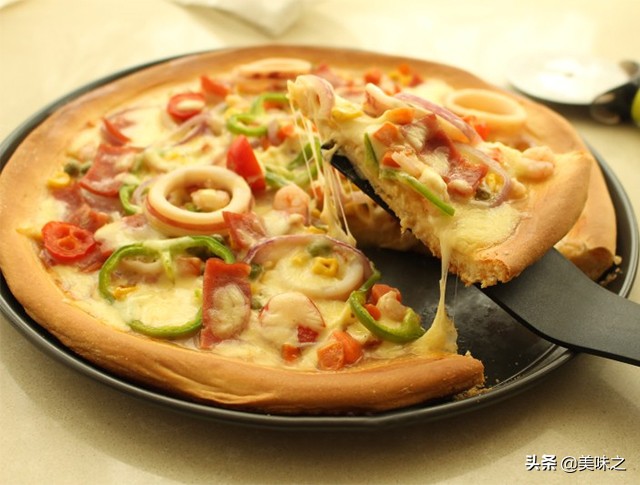 家常版披萨好吃不腻值得大家拥有,薄脆披萨最正宗的做法