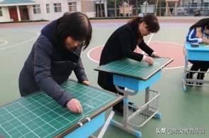 学生凳子烂了老师要求家长买,学校凳子坏了让学生自己修