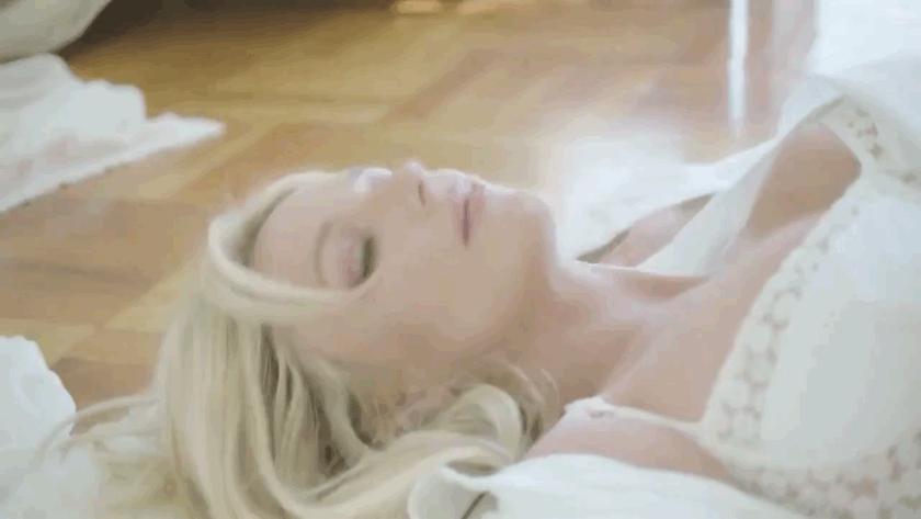 布兰妮被囚禁的14年介绍,布兰妮被爸爸监禁12年视频