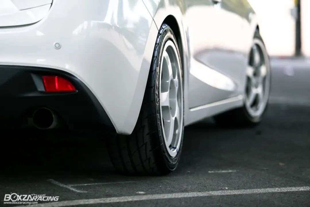 马自达平平无奇的车,平平无奇3v3试驾