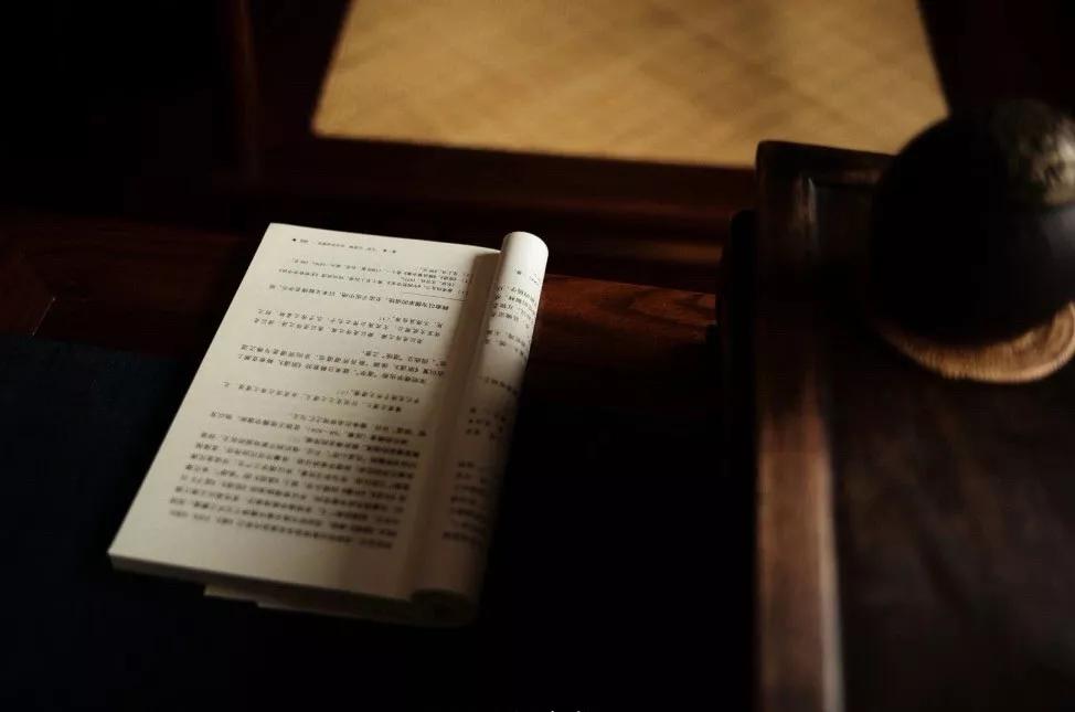 世界读书日读些什么书最简单,世界读书日在书中邂逅更好的自己