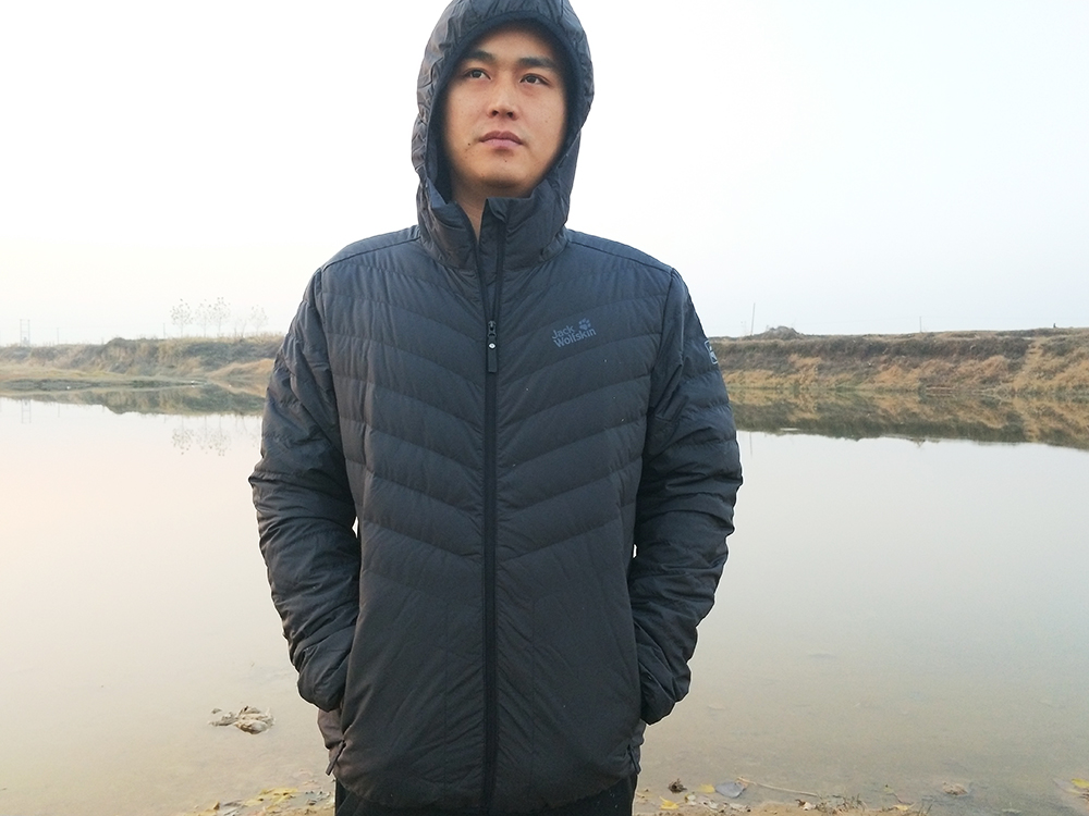 北面和狼爪羽绒服哪个比较好一点,狼爪羽绒服评测