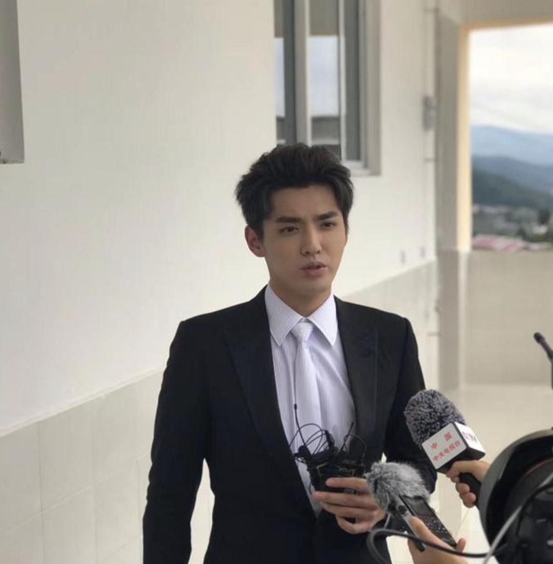 韩红王一博占用救生艇了吗,韩红和王一博唱的歌