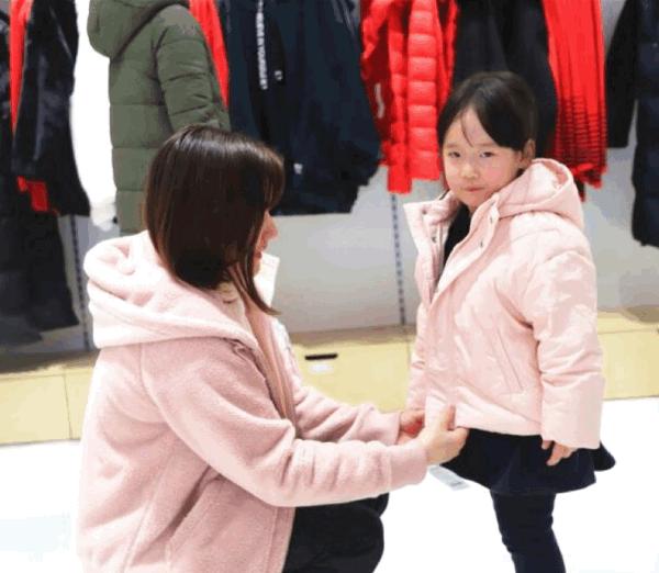 年味有fun韭黄,时髦精过年这样穿