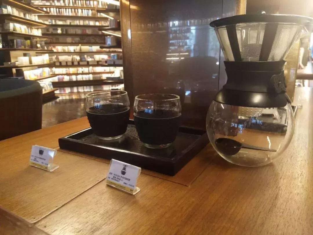 言几又书店西安迈科店,言几又迈科中心旗舰店