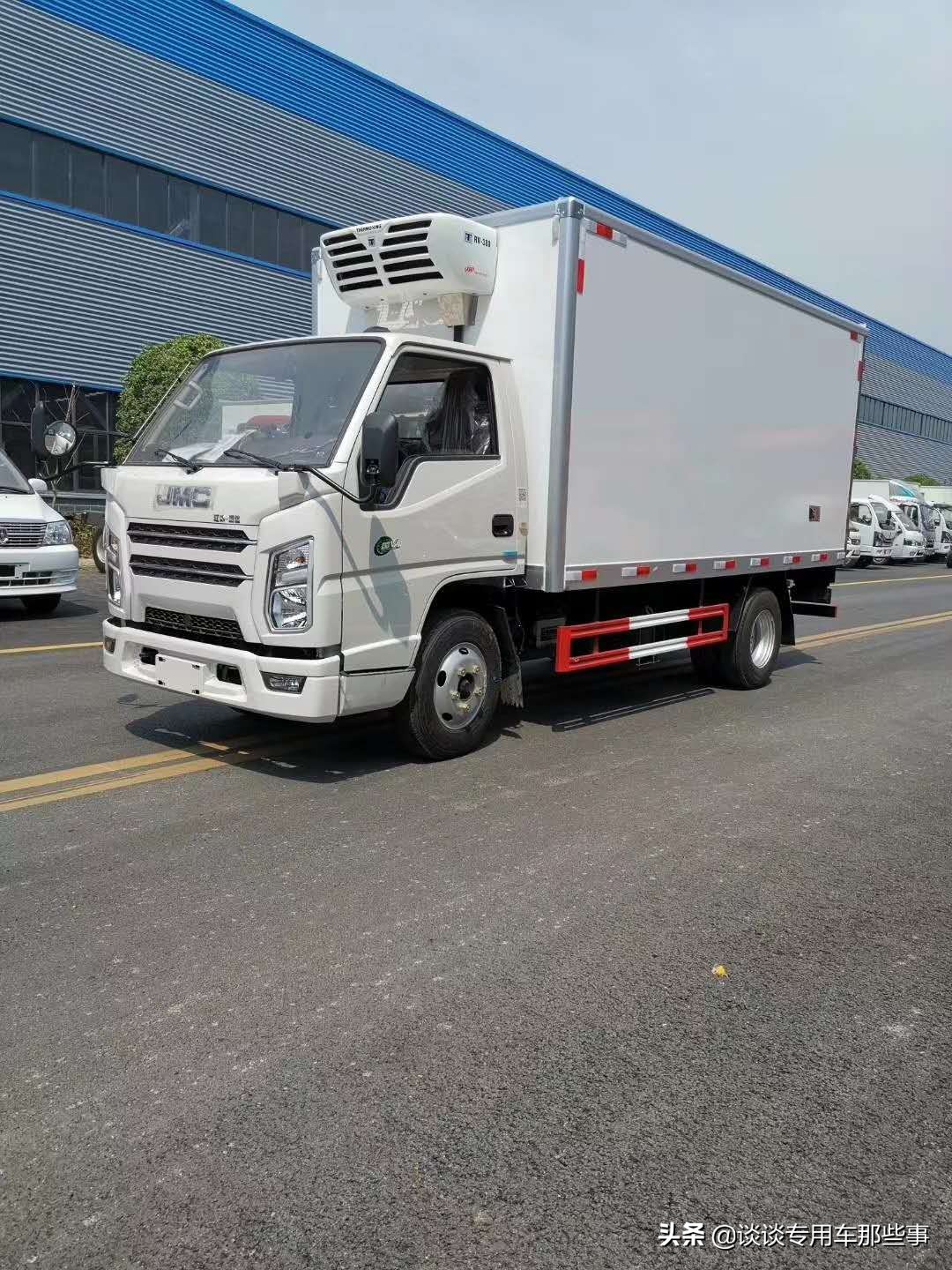 江铃顺达4.2米冷藏车报价及图片,江铃顺达宽体4米蓝牌冷藏车