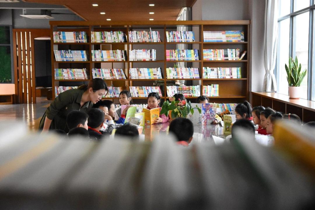 尚雅文笔相约明天——连江县文笔小学欢迎新同学