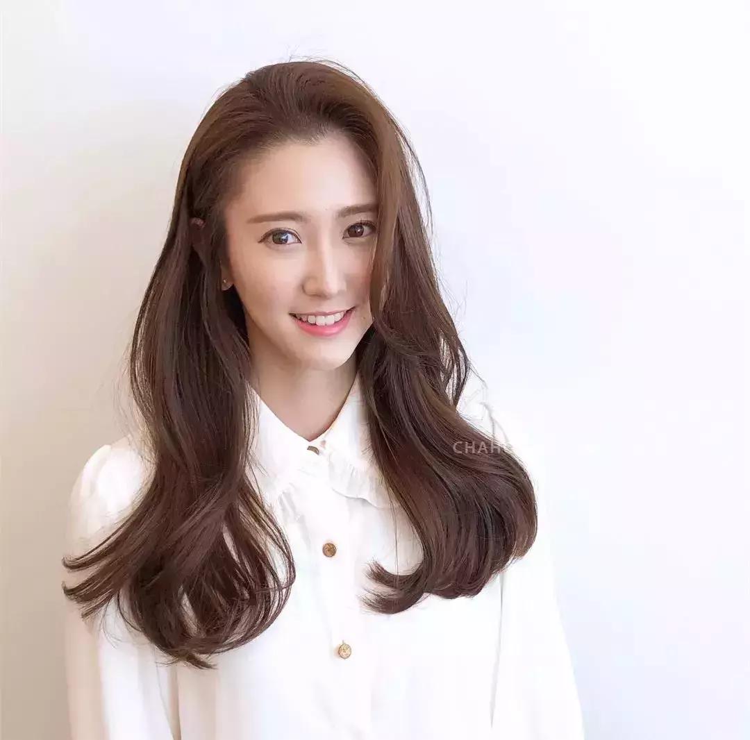 适合大脸的短发发型女最新,大脸妹子最适合的四款发型