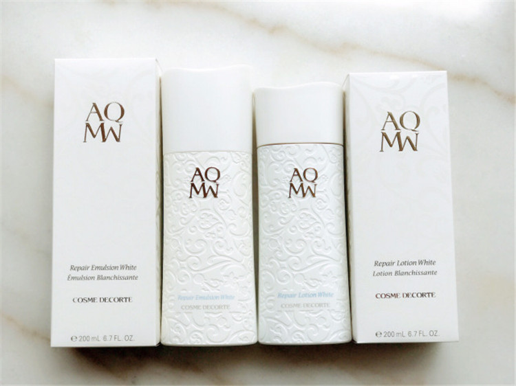 适合皮肤暗沉的水乳测评,水乳推荐20岁干皮暗沉