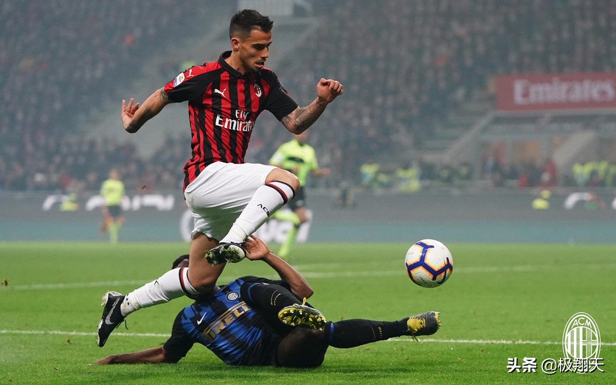 米兰开场9分钟0-2落后萨索洛,米兰德比震撼场面加图索