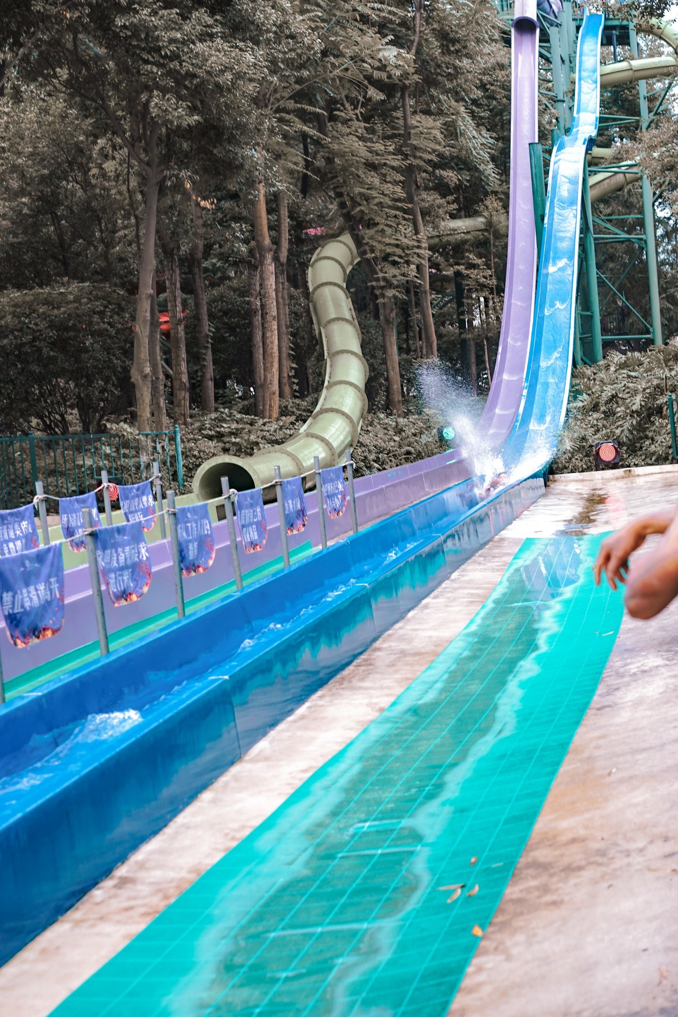 成都国色天乡水上乐园最高的项目,成都国色天乡乐园水上乐园攻略