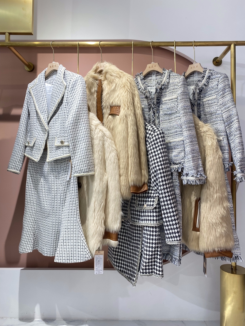 广州十三行新款打底女装,广州十三行女装尾货批发市场