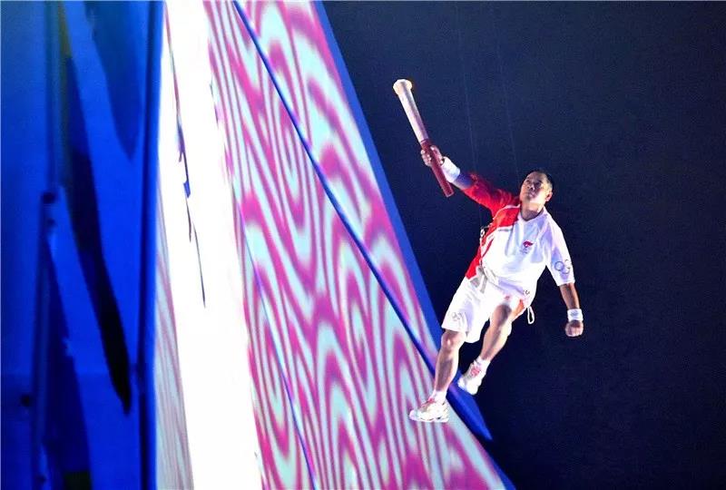 李宁市值最新事件,李宁从国潮变国潮