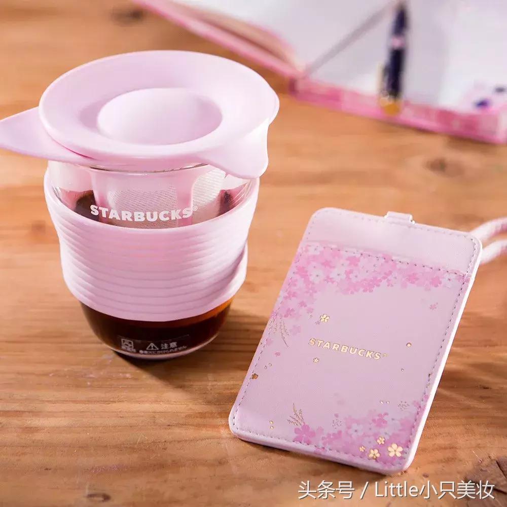 2018年樱花限定粉,2019年樱花限定品