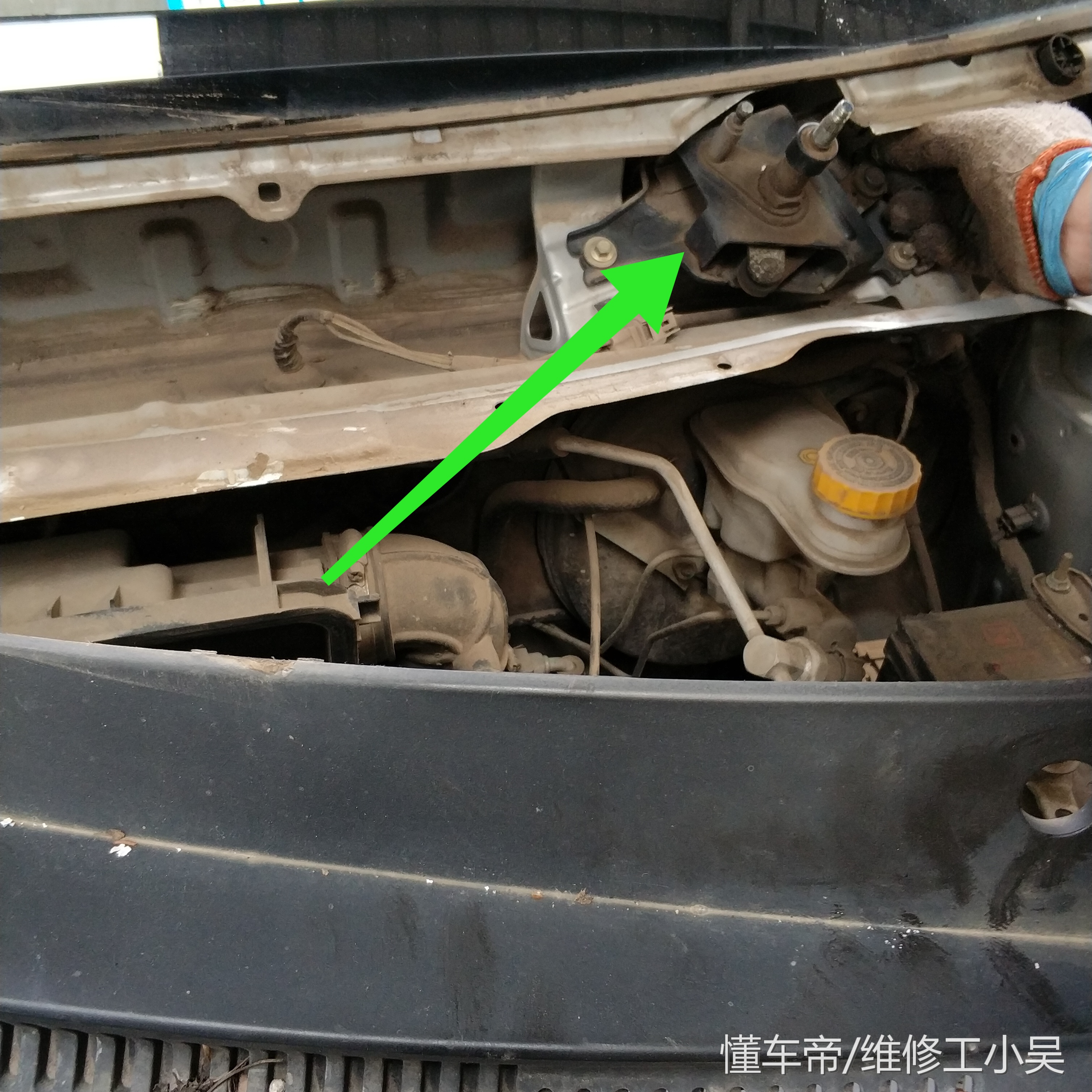 众泰z100三缸机发动机抖动严重,众泰z100的发动机耐不耐用