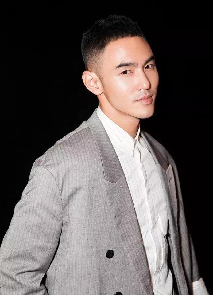 拯救发际线高额头大的发型,发际线大额头宽适合什么发型