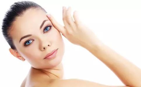 去除鼻唇沟最有效的方法,鼻唇沟凹陷导致嘴凸怎么改善