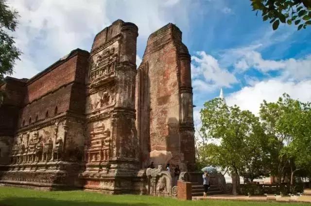 不用签证又不贵的旅游国家,无需签证小众旅游国家