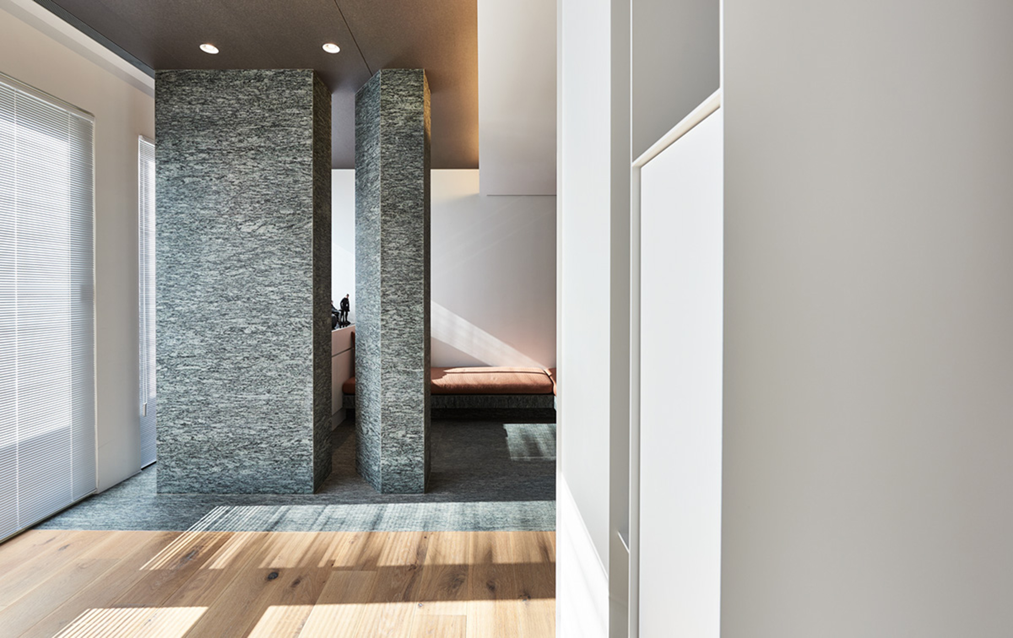 一楼为什么很吵,住一楼是不是太吵了