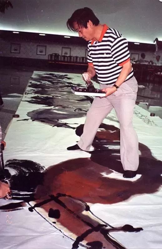 82岁“福娃之父”喜得贵子，更值得关注的是他的传奇人生！