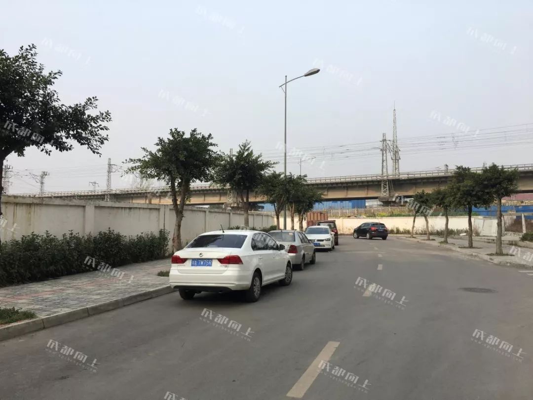 锦江区的核心地段，没想到现在是这样