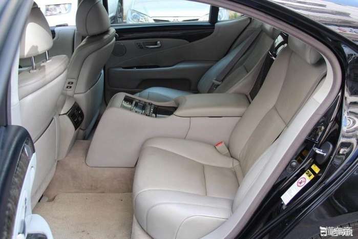 雷克萨斯:为何始终不国产却依然是国人首选的豪华品牌?