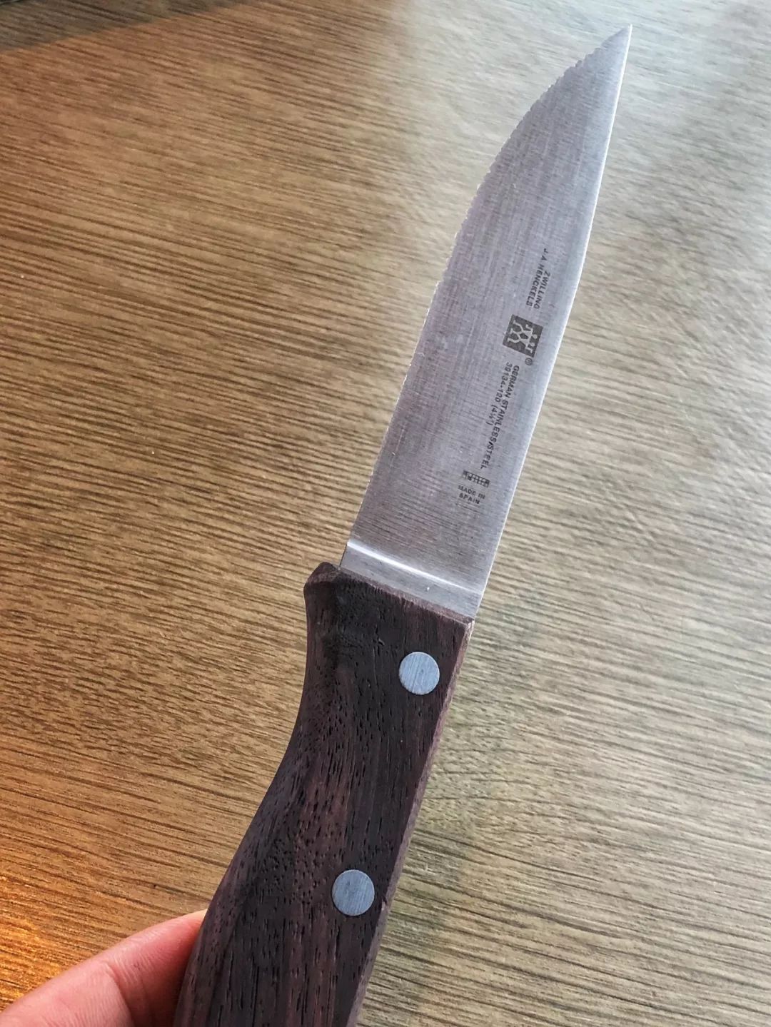 吃战斧牛排选刀,切牛排应该用什么刀