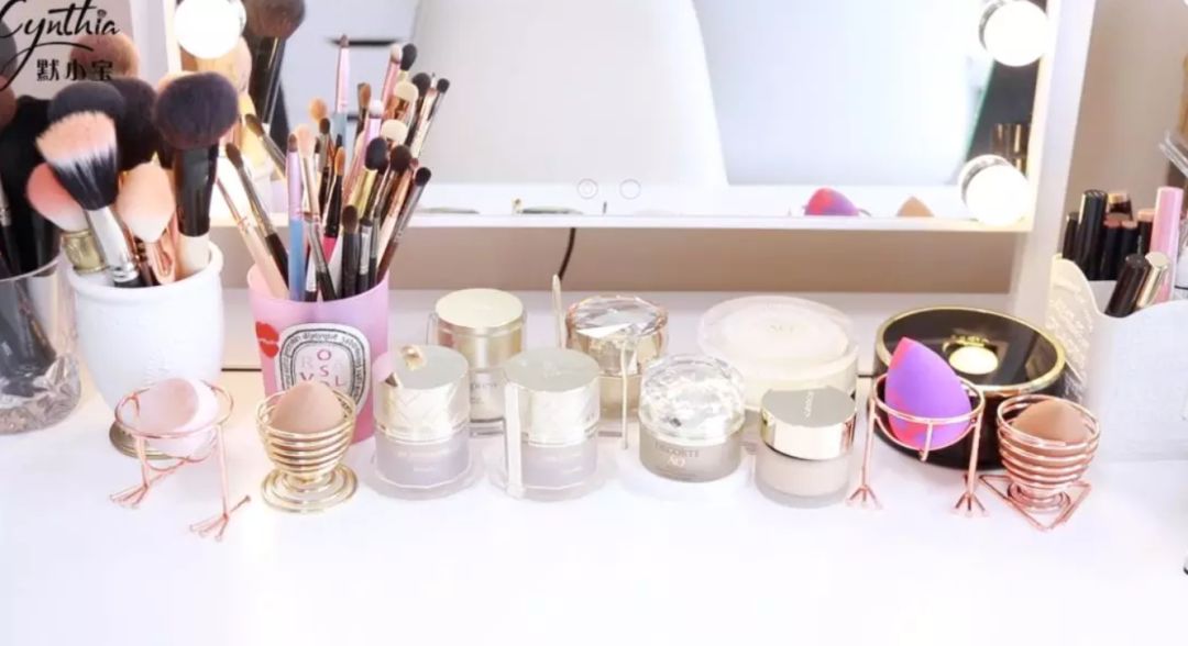 粉底液便宜的好还是贵的好,粉底液贵的和便宜的差别很大吗