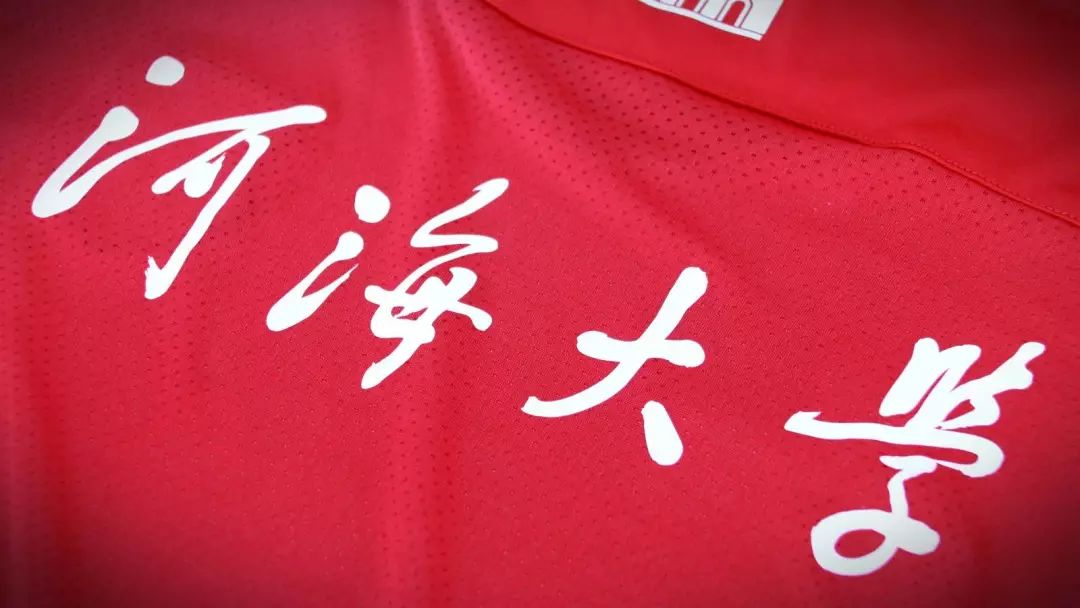 舒莱狮最新款足球服,舒莱狮少年全新战袍