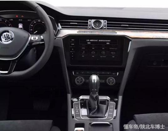 2015款迈腾2.0t尊贵版驾驶感受,迈腾2015款1.8tsi尊贵型试驾