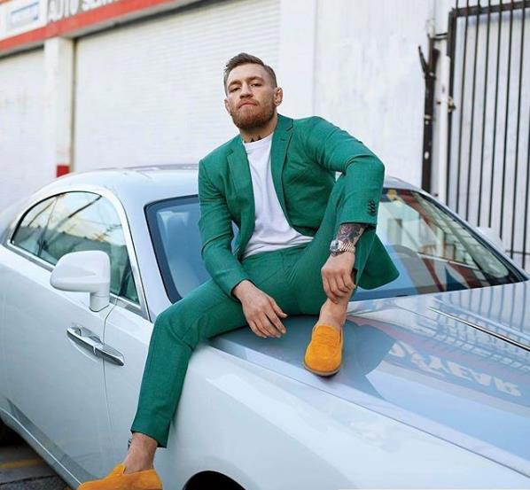 嘴炮梅威瑟炫富,梅威瑟炫富劳斯莱斯