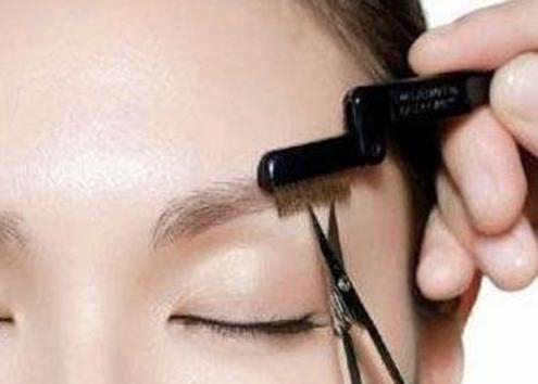 初学怎样修眉毛好看又自然视频,怎么修眉修适合自己的眉形