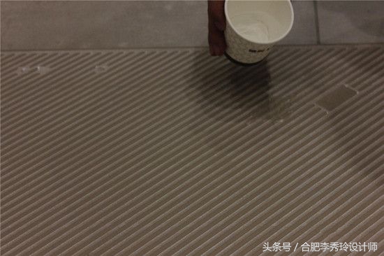 客厅选瓷砖还是仿大理石,客厅选通体大理石还是抛釉砖