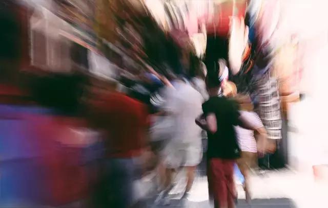 眼睛近视想戴墨镜怎么办,眼睛近视戴眼镜怎么办