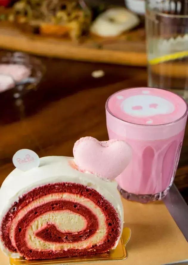 转角遇到猪？！魔都首家粉猪餐厅，吃完变精致的猪猪女孩！