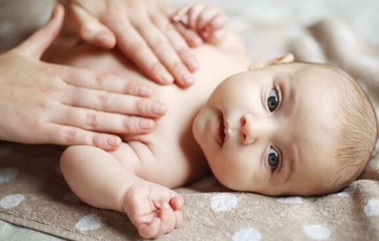 4天不拉臭，宝宝爱攒肚怎么办？妈妈试试这几招