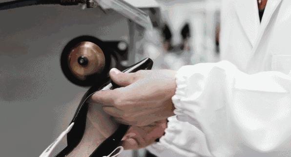 李宁给国货争回的脸,李宁把牌子卖给了谁