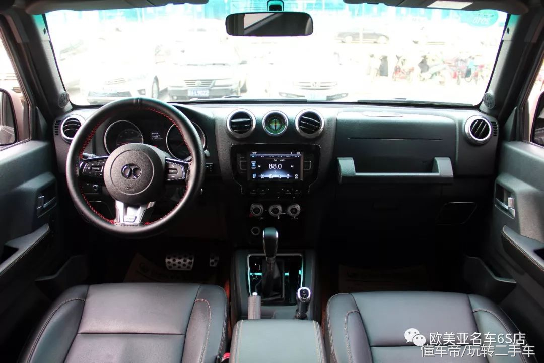 北京jeep越野所有车型bj40l,北汽bj40最高级版的内饰和外观