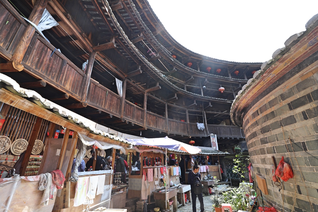 导游讲解漳州南靖土楼怀远楼视频,南靖土楼和云水谣怀远楼