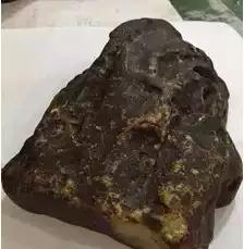 最好的蜜蜡是哪个国家产的,最好的蜜蜡是什么蜜蜡