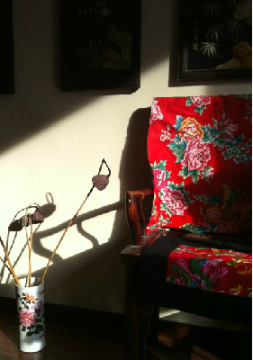 撕去十层甲，扫出数斗尘，人到中年一声吼，该出手时就出手