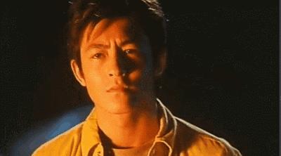 带五角星的t恤纪梵希,正品纪梵希鲨鱼t恤