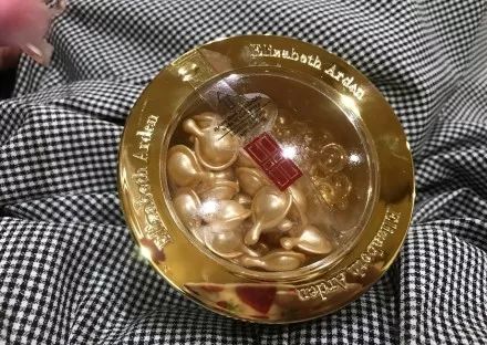 对抗皱纹神器,对抗皱纹有效的护肤品