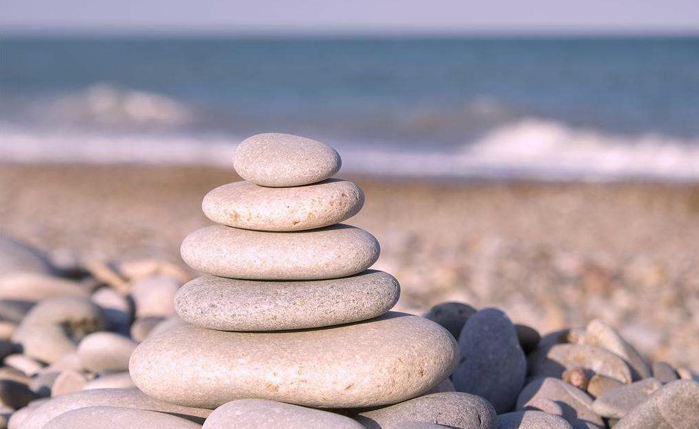 为什么网络和现实脾气不一样,如今网络让人脾气暴躁