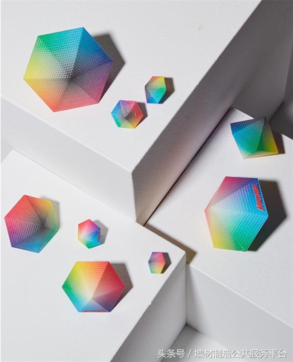 Mimaki公司将能打印千万种颜色的3D打印机3DUJ-553推向欧洲市场