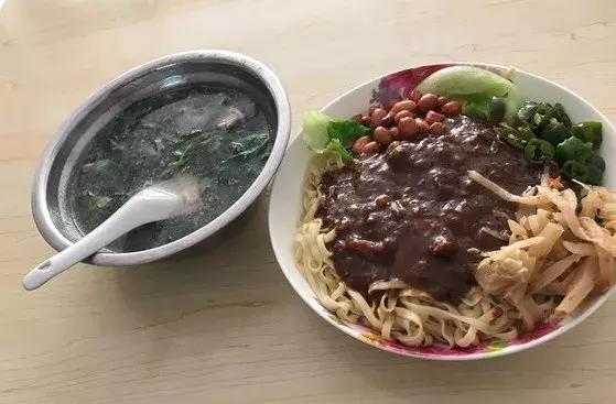 步行街捞面,步行街捞捞面