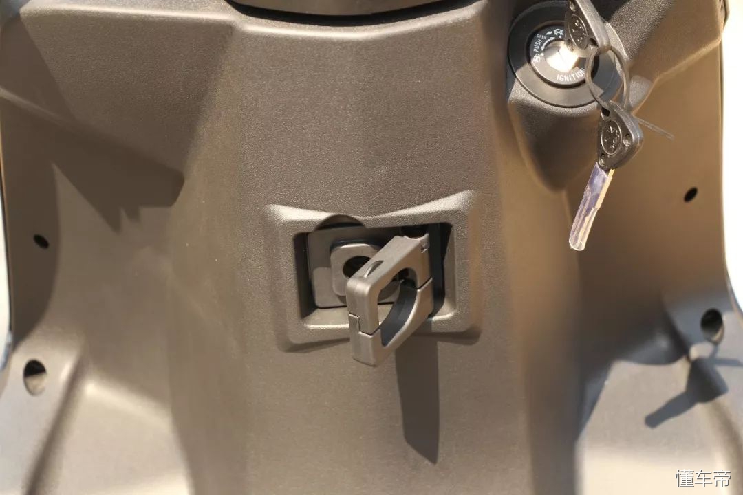 标致125水冷踏板,标致水冷150踏板车测评