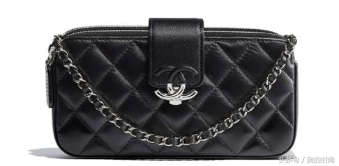ChanelClutchwithChain最新款千万要慎入呀，看了就想买！